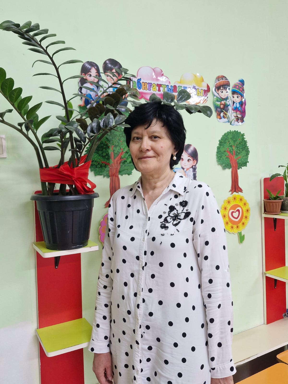 Воспитатель